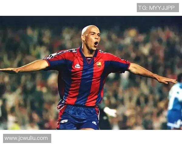 足球传奇的光辉岁月与不凡人生探索之旅 足球传奇的光辉岁月与不凡人生探索之旅