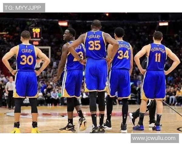 2015至2016赛季勇士与小牛的巅峰对决回顾与分析 2015至2016赛季勇士与小牛的巅峰对决回顾与分析